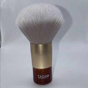 TADA Kabuki Makeup Brush